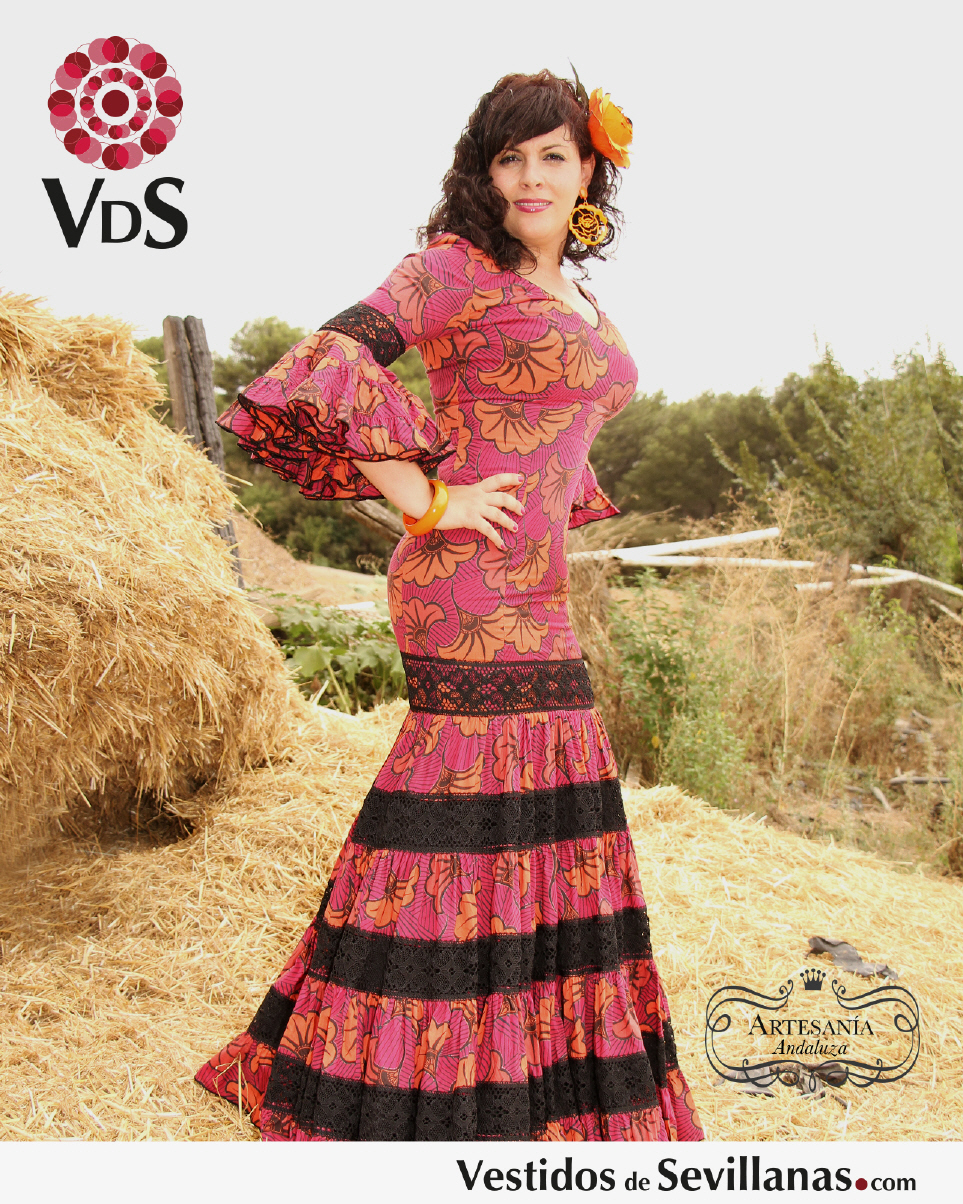 Trajes de flamenca Manuela Macias